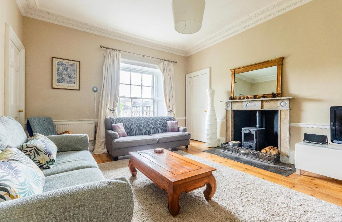 New Town Apartment With Castle View Εδιμβούργο Εξωτερικό φωτογραφία