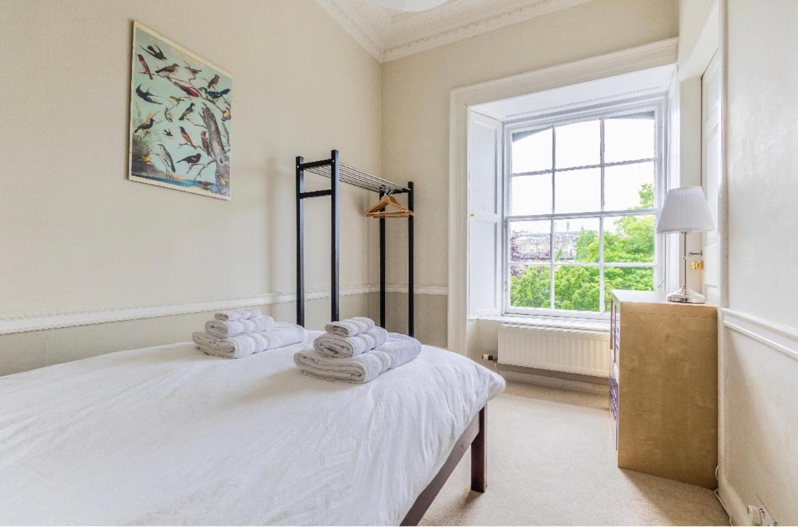 New Town Apartment With Castle View Εδιμβούργο Εξωτερικό φωτογραφία